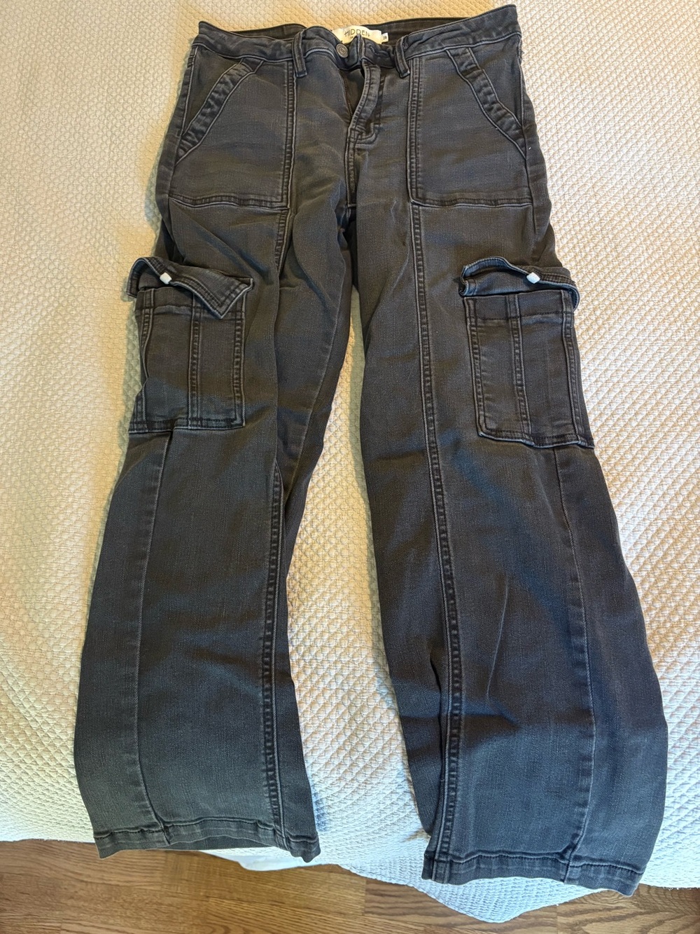 Women's Stretchy Cargo Jeans